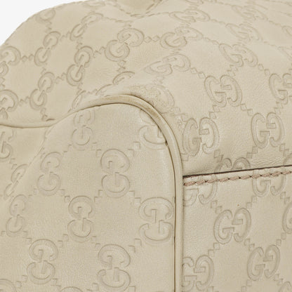 Gucci Sukey Hobo Bag aus neutralfarbenem Guccissima Leder