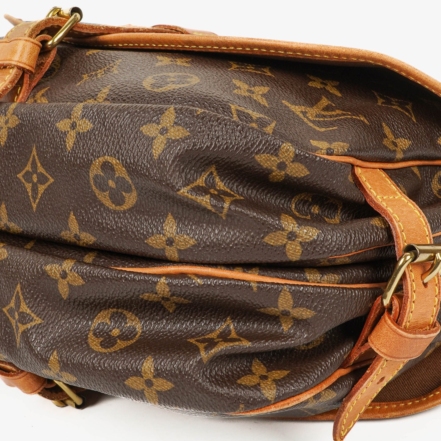 Louis Vuitton Saumur Schultertasche aus Monogram Canvas