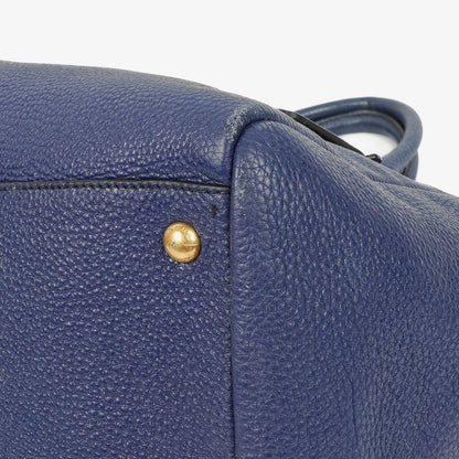 Prada Tote Bag aus blauem Leder
