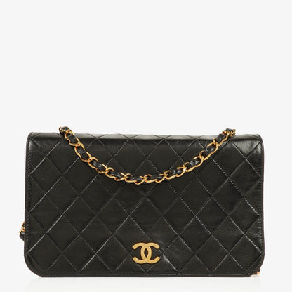 Chanel Classic Full Flap Bag aus schwarzem gestepptem Lammleder mit 24K vergoldeter Hardware