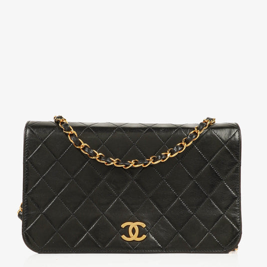 Chanel Classic Full Flap Bag aus schwarzem gestepptem Lammleder mit 24K vergoldeter Hardware