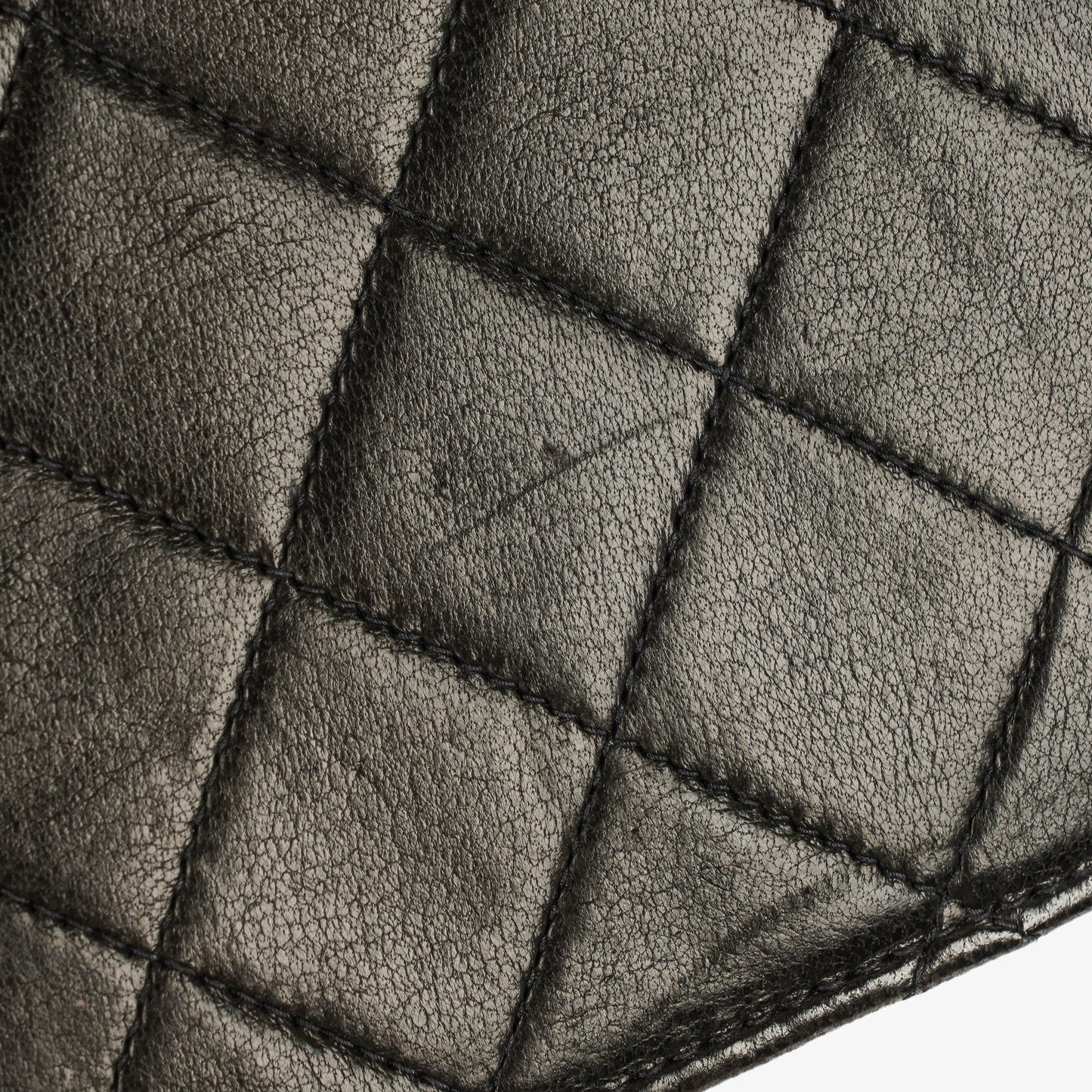 Chanel Classic Full Flap Bag aus schwarzem gestepptem Lammleder mit 24K vergoldeter Hardware