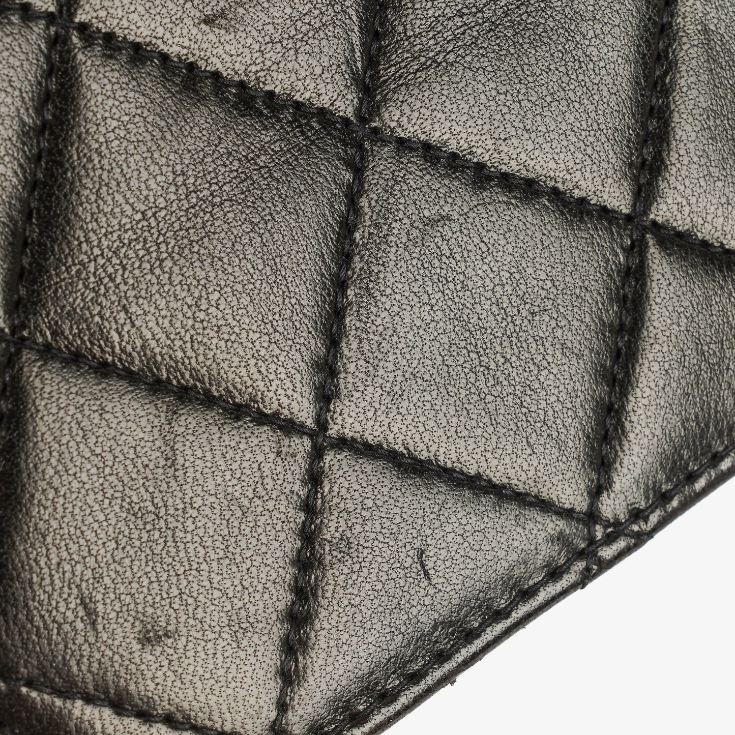 Chanel Classic Full Flap Bag aus schwarzem gestepptem Lammleder mit 24K vergoldeter Hardware