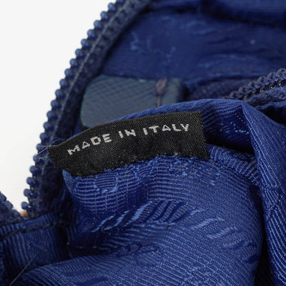 Prada kleine blaue Nylon Pouch