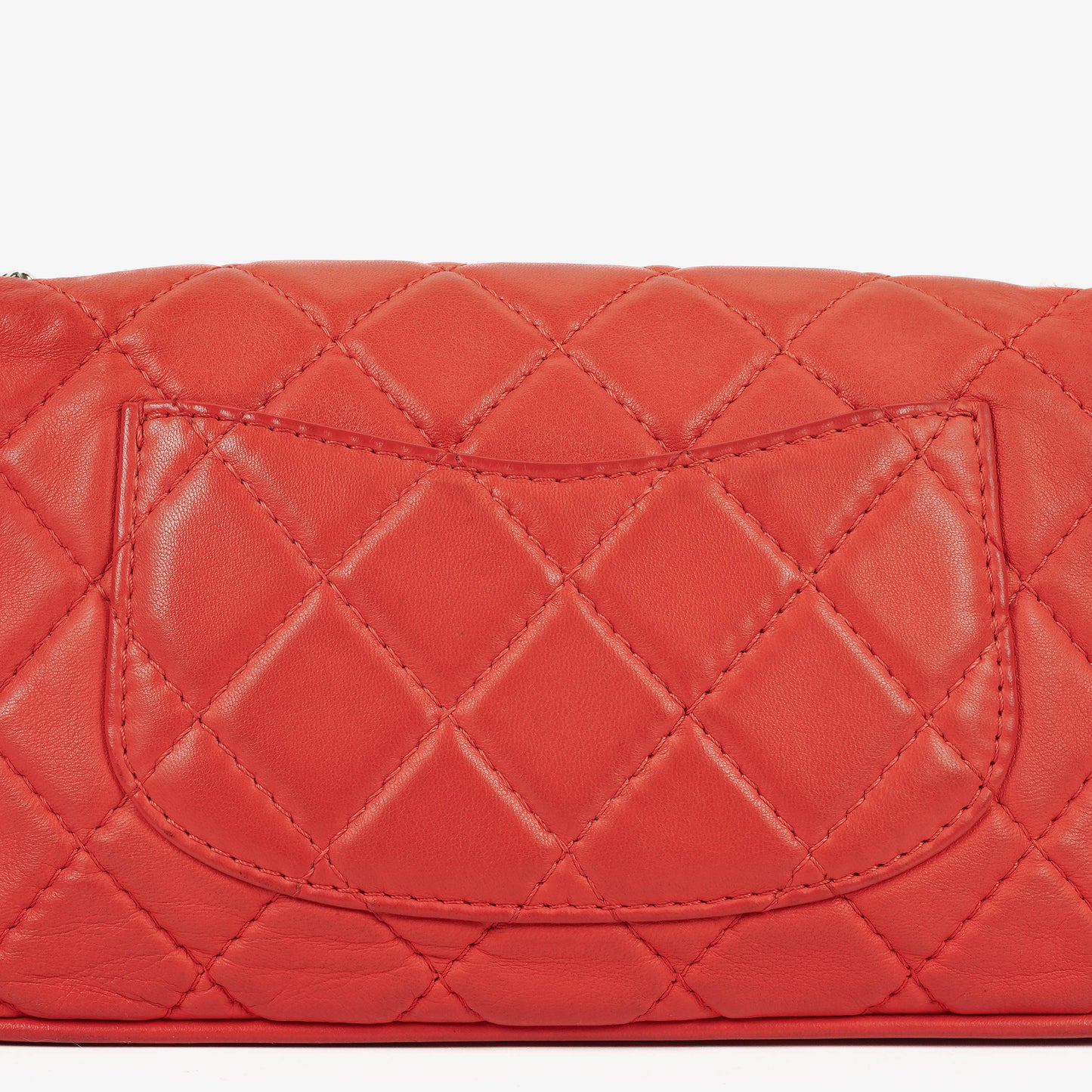 Chanel Icons Secret Label Flap Bag aus gestepptem Kalbsleder mit silberfarbener Hardware