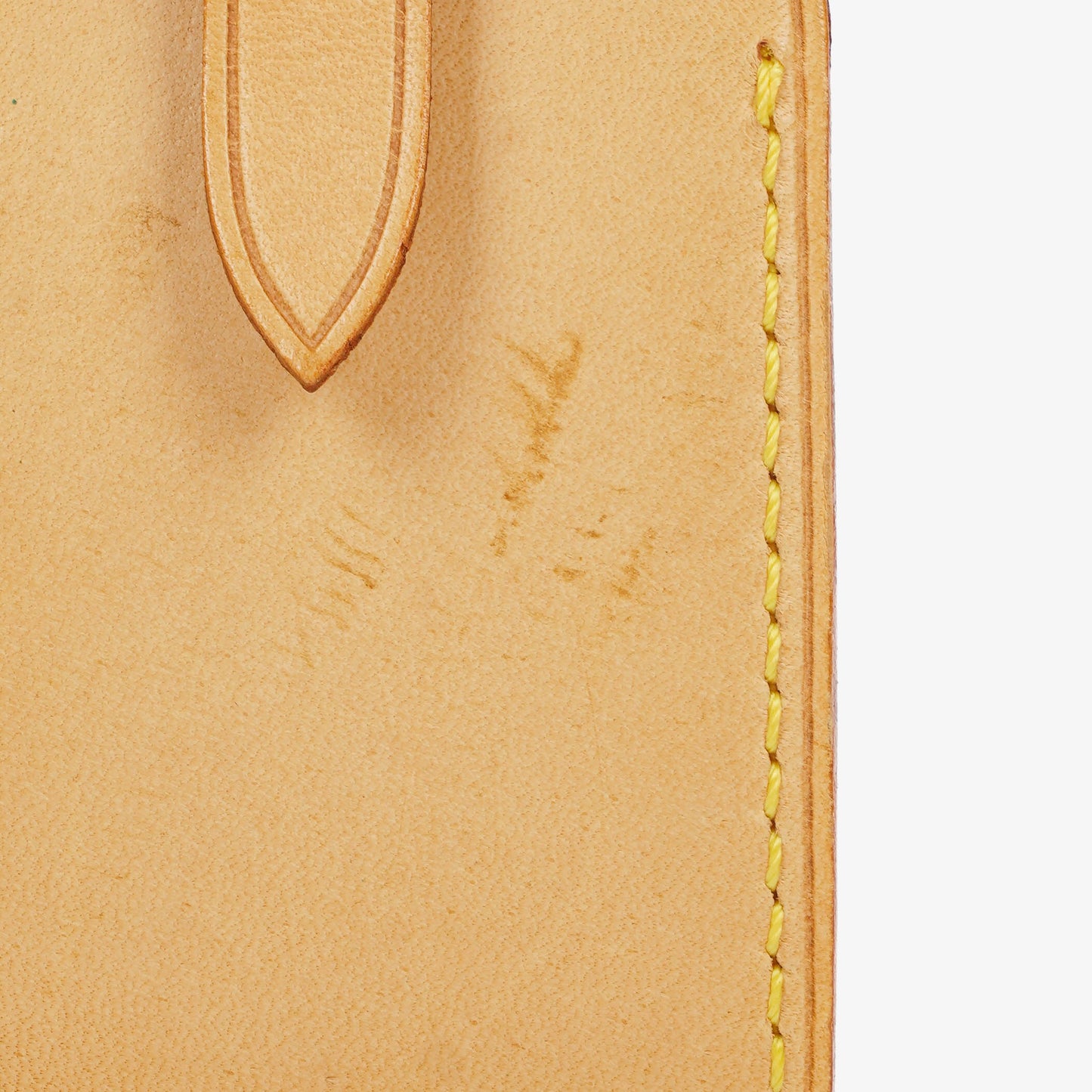Louis Vuitton Leder-Namensschild und Griffhalter