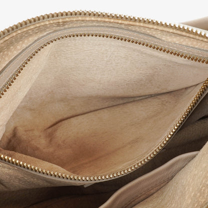 Prada Argilla Schultertasche aus weichem Kalbsleder mit Steppnähten