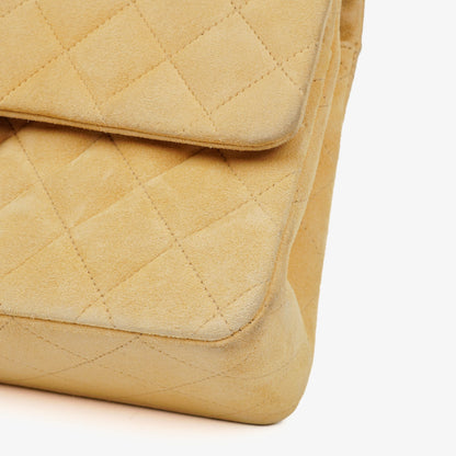 Chanel Medium Classic Vintage Double Flap Tasche aus beigem Wildleder mit 24K vergoldeten Beschlägen