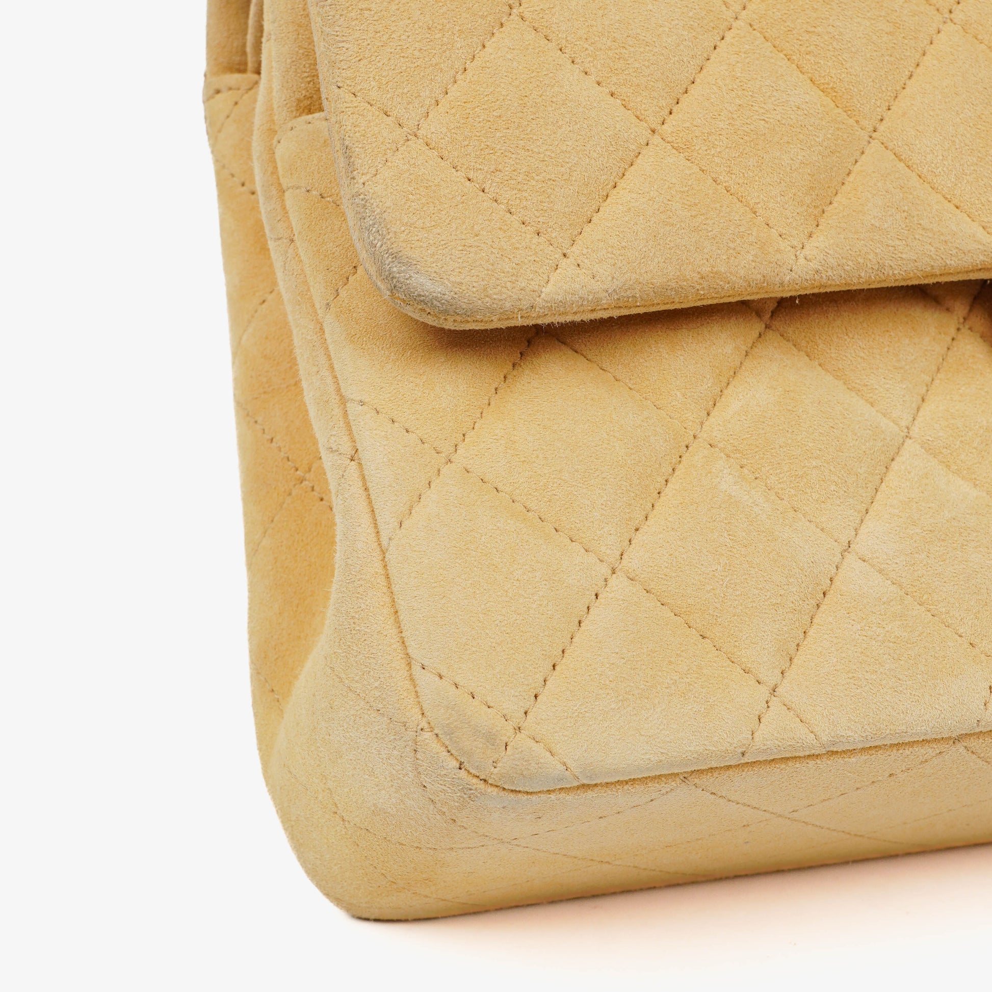 Chanel Medium Classic Vintage Double Flap Tasche aus beigem Wildleder mit 24K vergoldeten Beschlägen