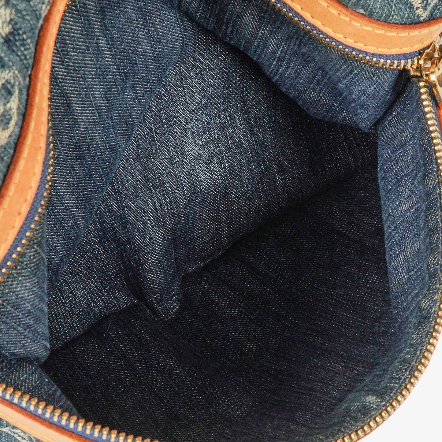 Louis Vuitton Baggy PM Schultertasche aus Monogram Denim
