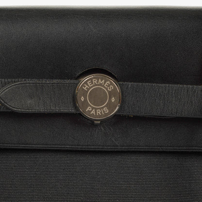 Hermès Herbag PM 2-Wege-Tasche aus Vache Hunter Noir und Canvas mit Palladium-Hardware