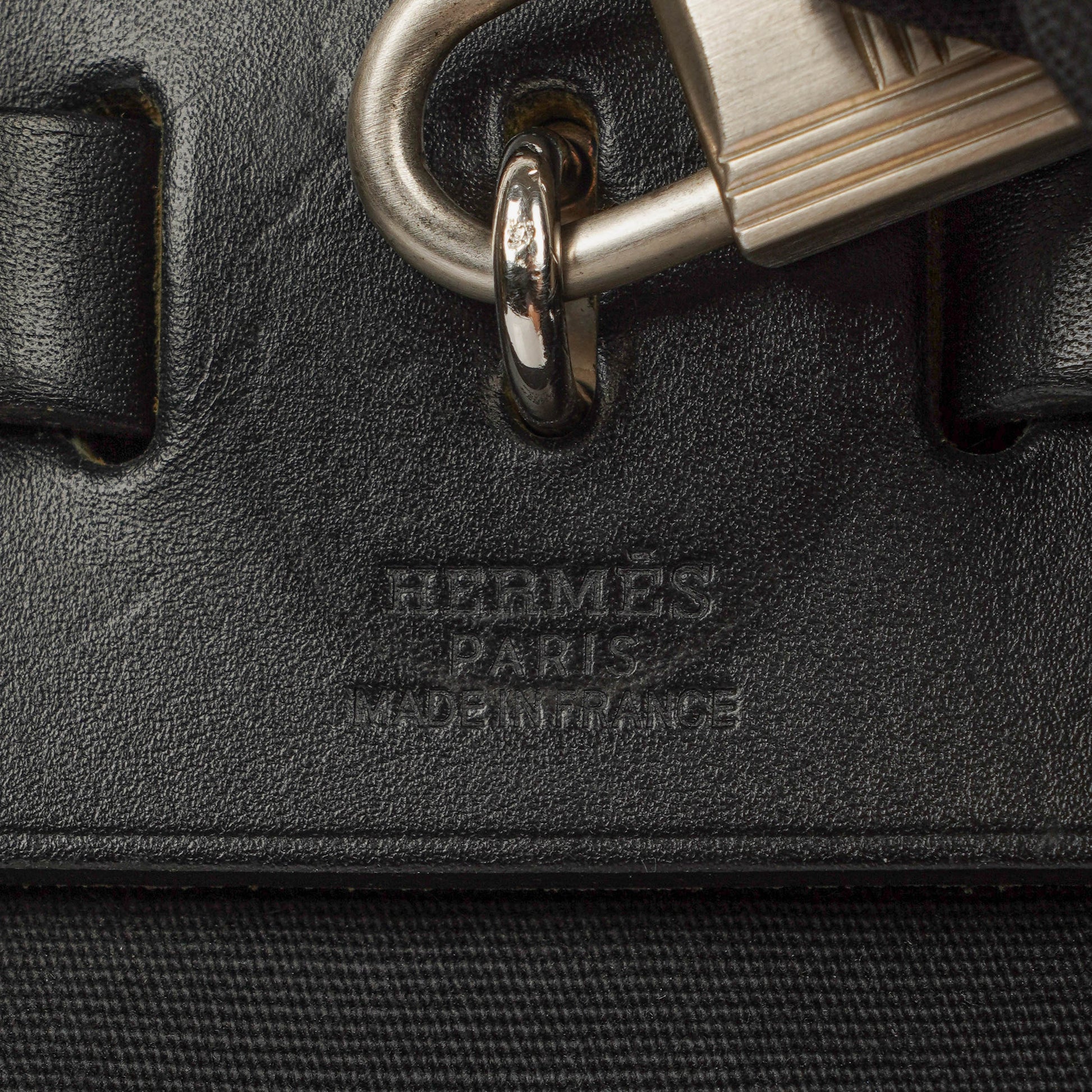 Hermès Herbag PM 2-Wege-Tasche aus Vache Hunter Noir und Canvas mit Palladium-Hardware