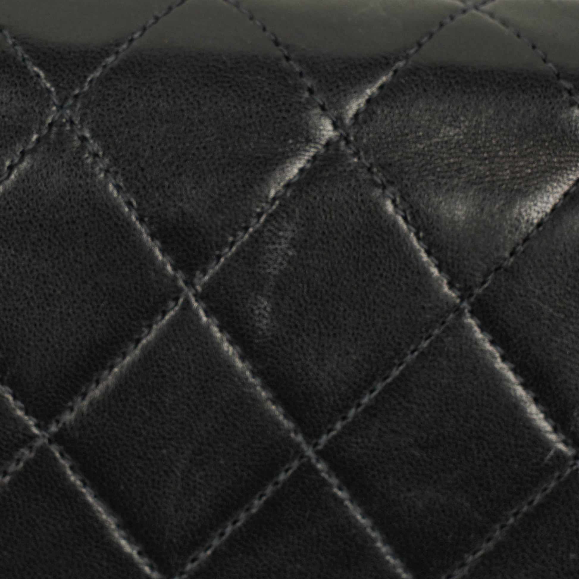 Chanel Classic Single Flap Bag aus gestepptem Lammleder mit 24K vergoldeter Hardware