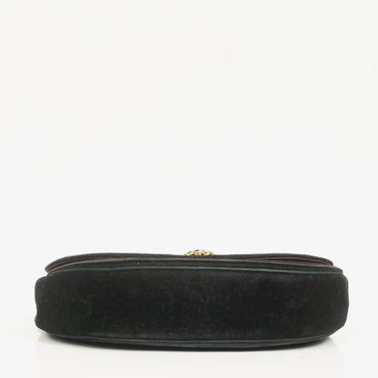 Chanel Small Half Moon Klappentasche aus schwarzem Samt