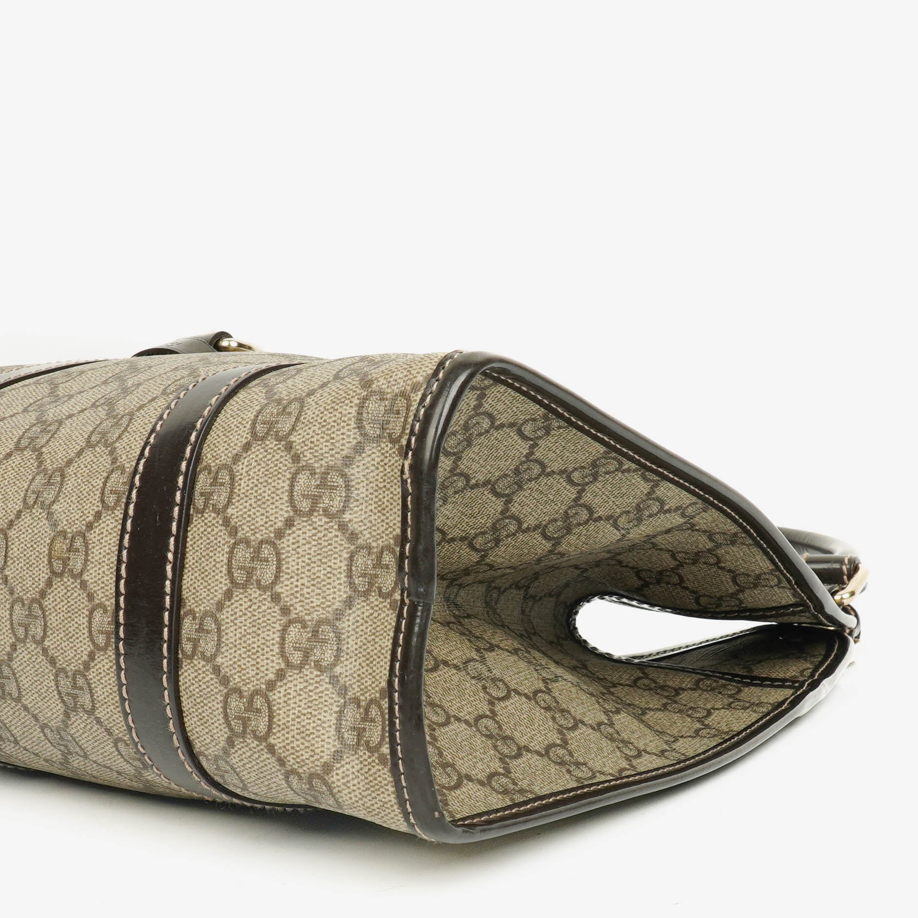 Gucci Bardot Joy Schultertasche aus Supreme GG Canvas