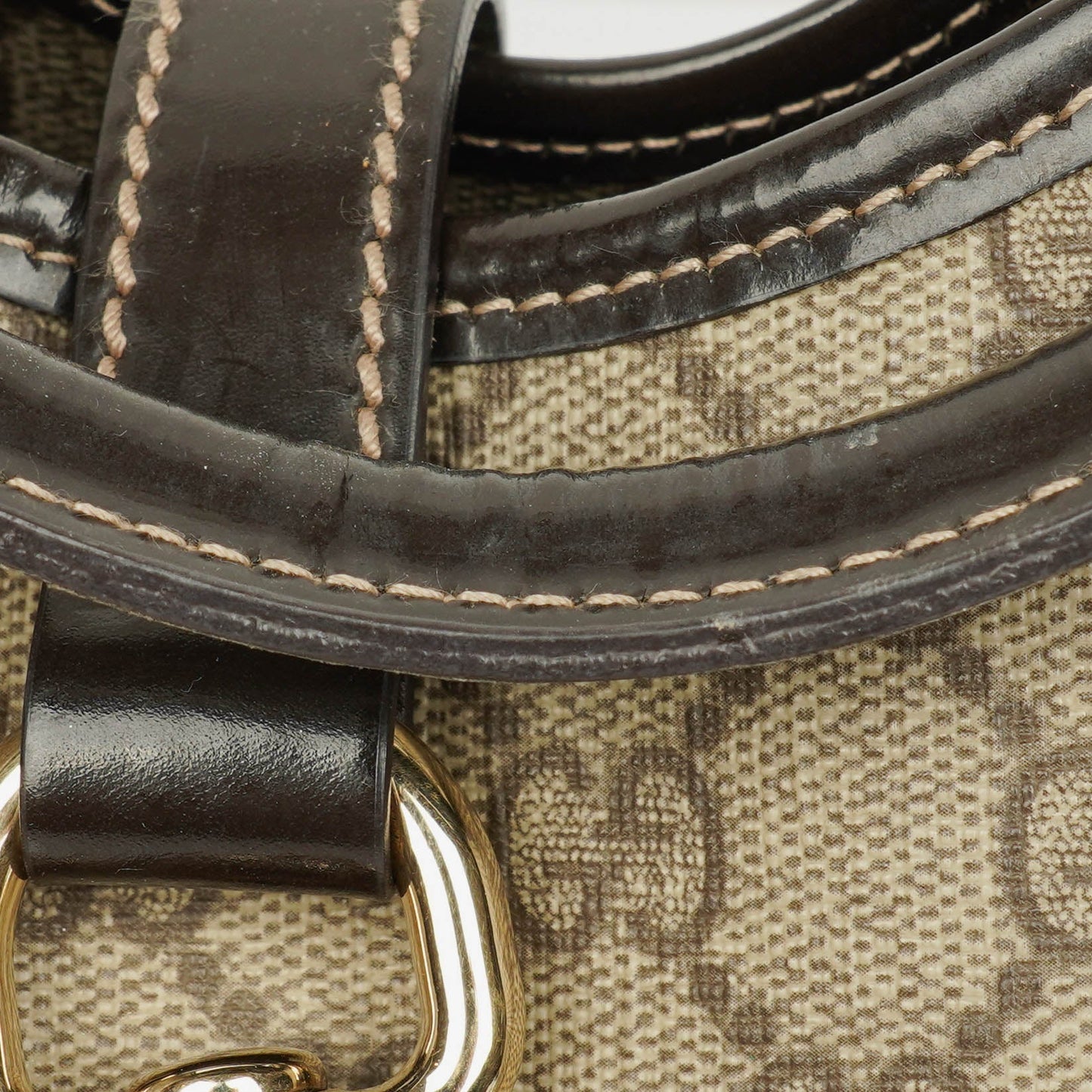 Gucci Bardot Joy Schultertasche aus Supreme GG Canvas