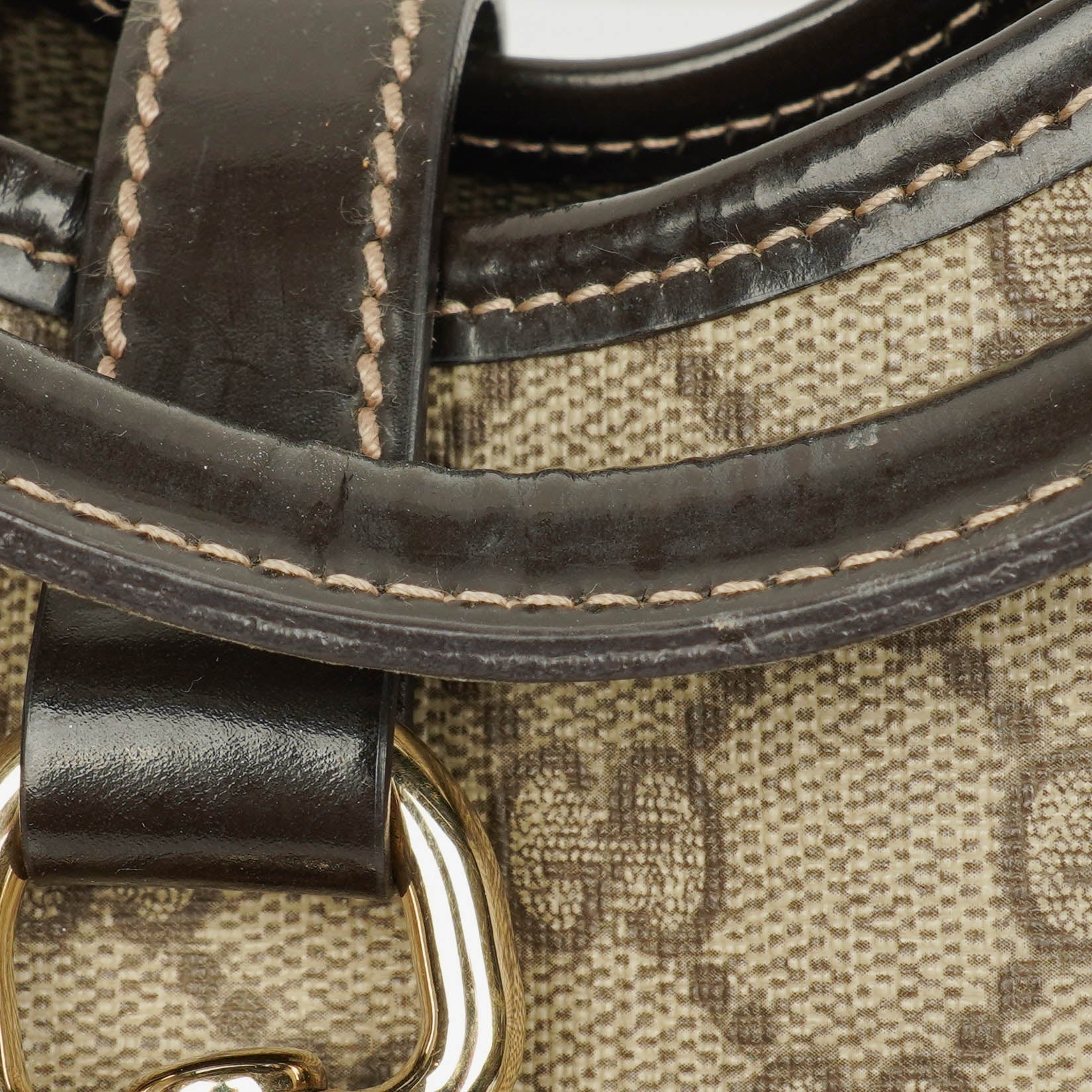 Gucci Bardot Joy Schultertasche aus Supreme GG Canvas