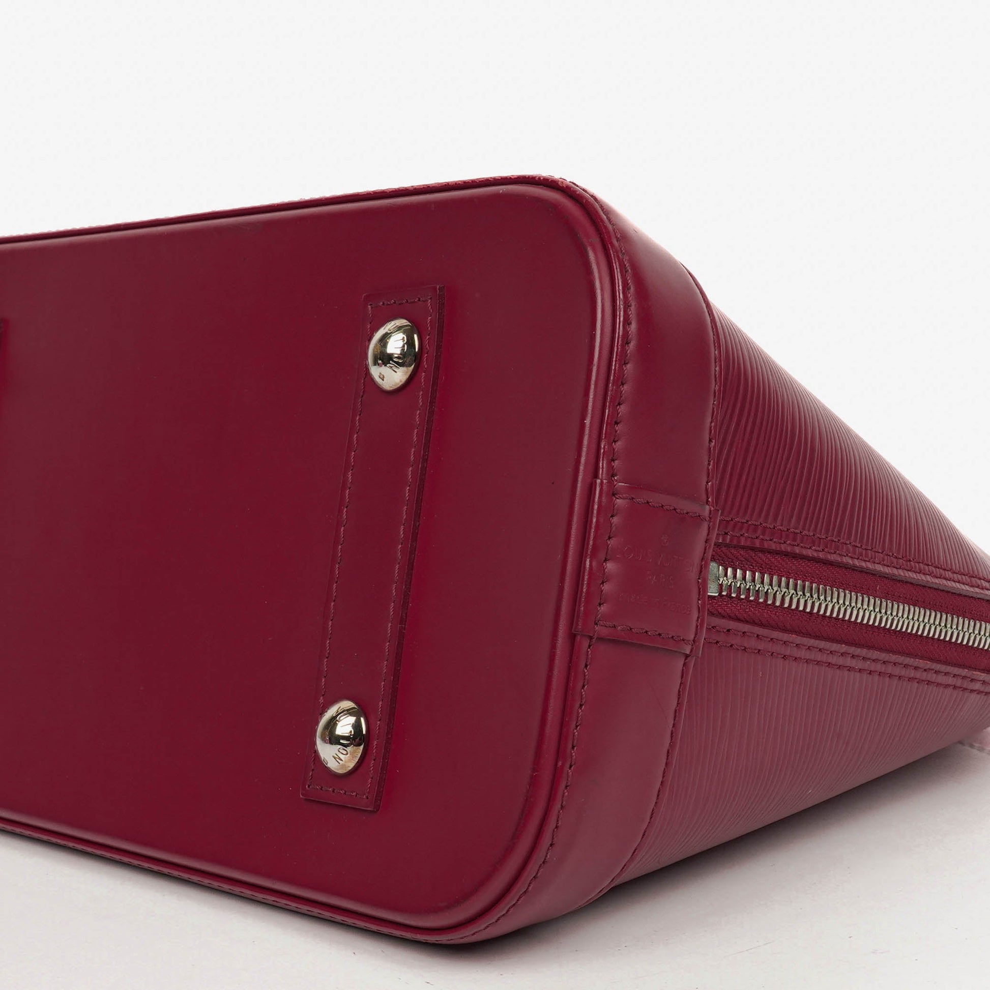 Louis Vuitton Alma PM Handtasche aus fuchsiafarbenem Epi Leder