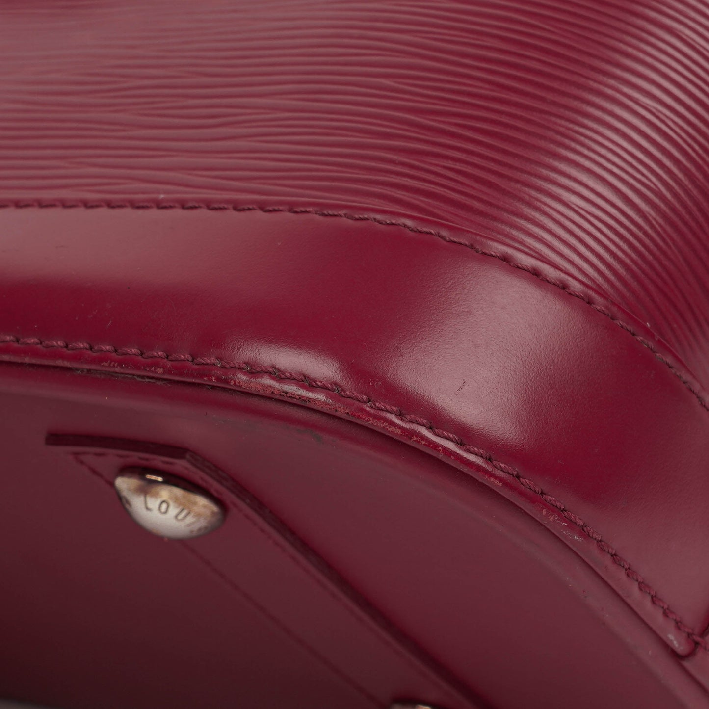 Louis Vuitton Alma PM Handtasche aus fuchsiafarbenem Epi Leder