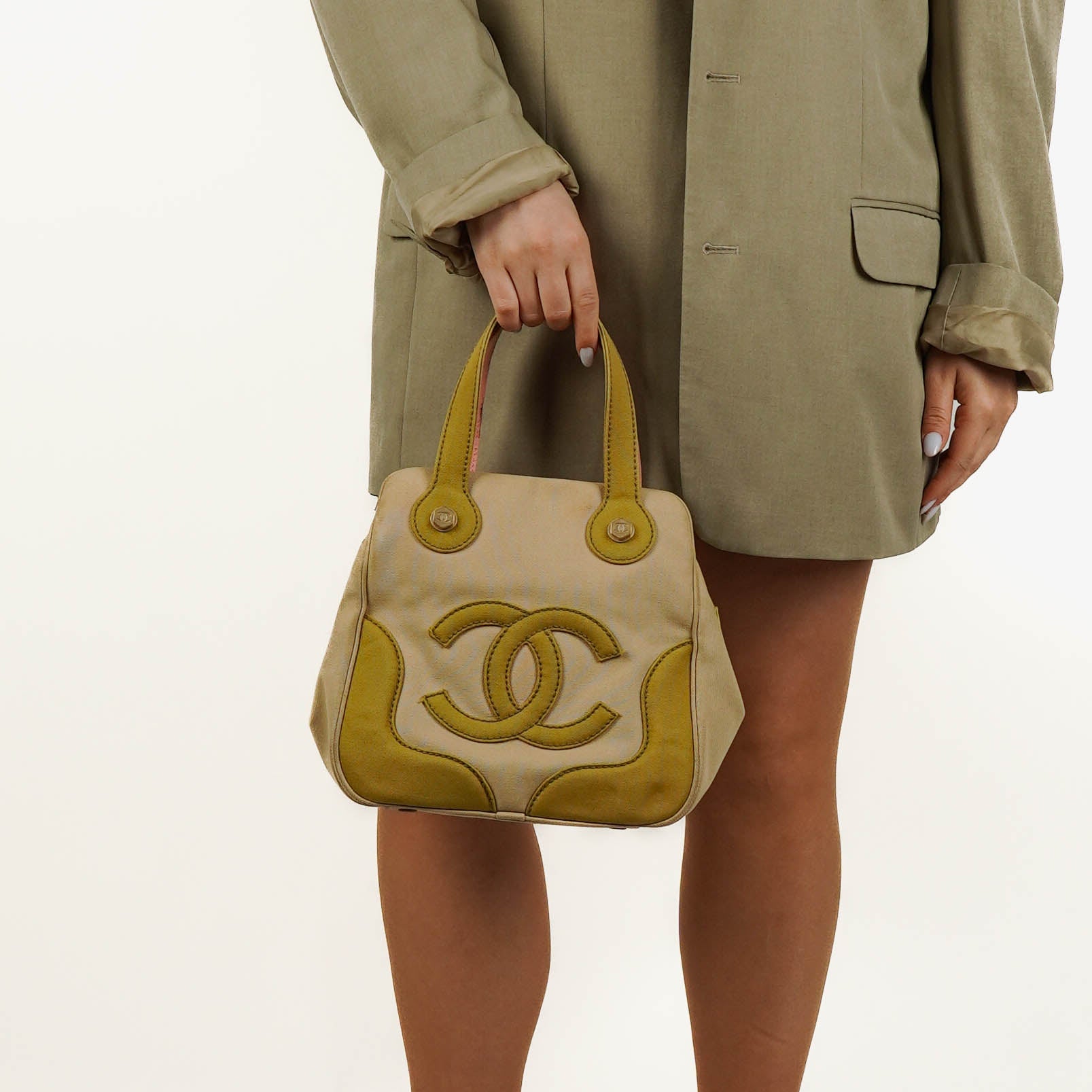 Chanel Vintage Marshmallow CC Tragetasche aus Canvas