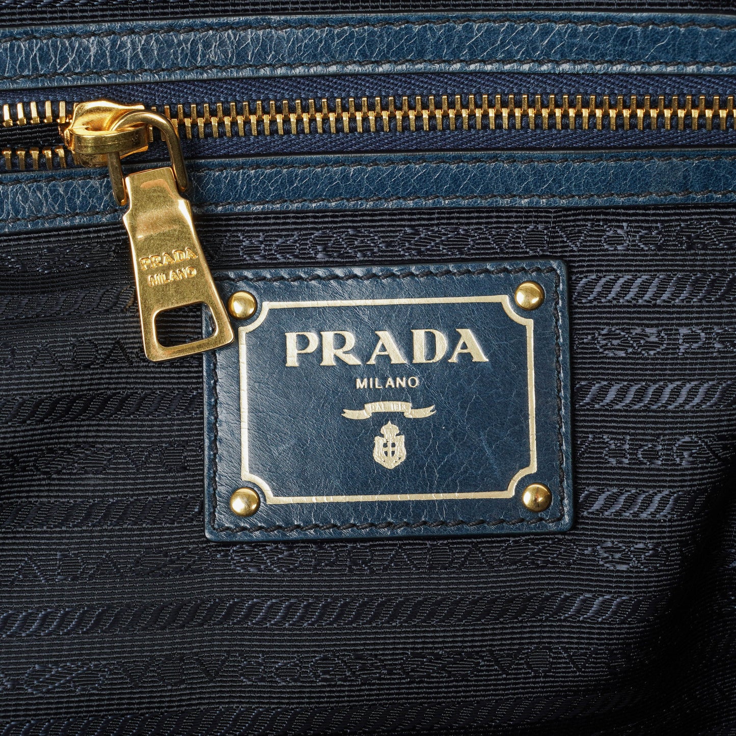 Prada Bauletto Vitello Denim Blue Shine Leder-Tasche