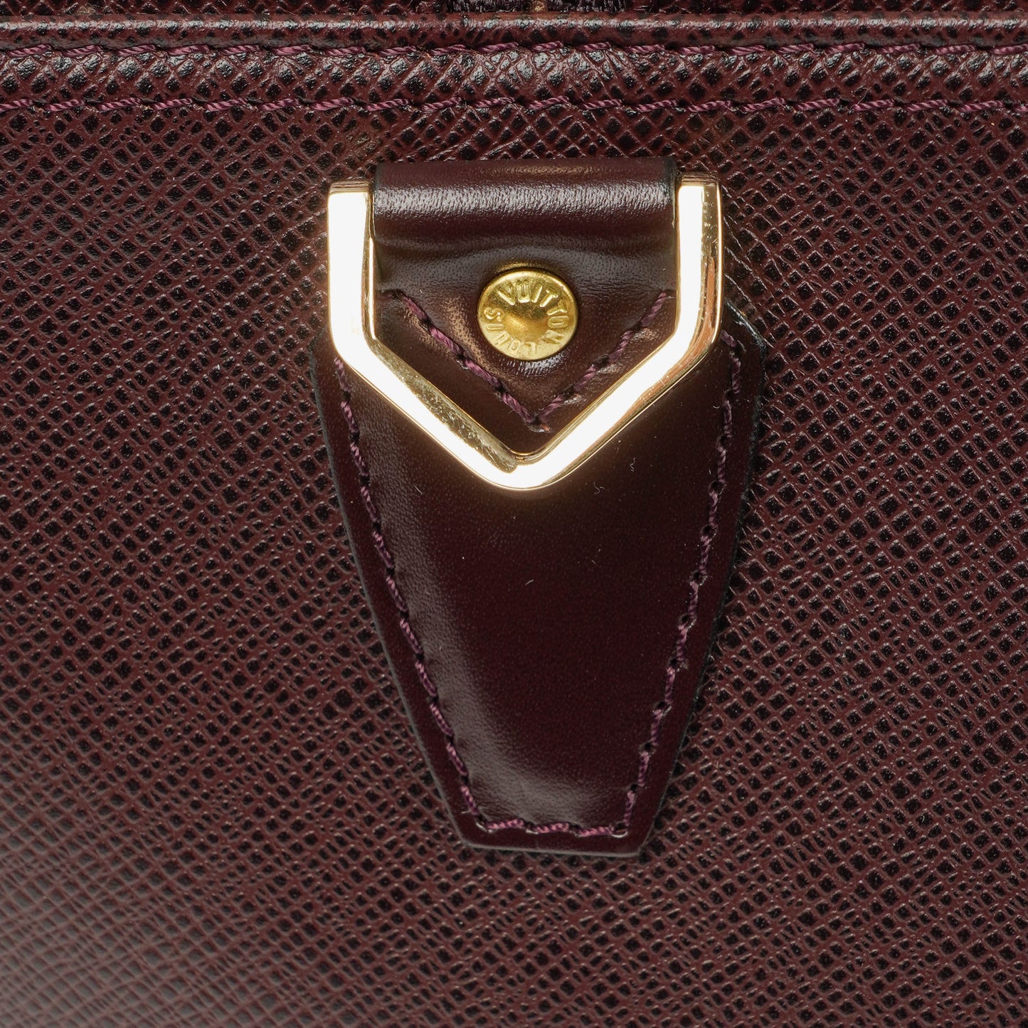 Louis Vuitton Kendall Burgundy Taiga Leder-Tasche