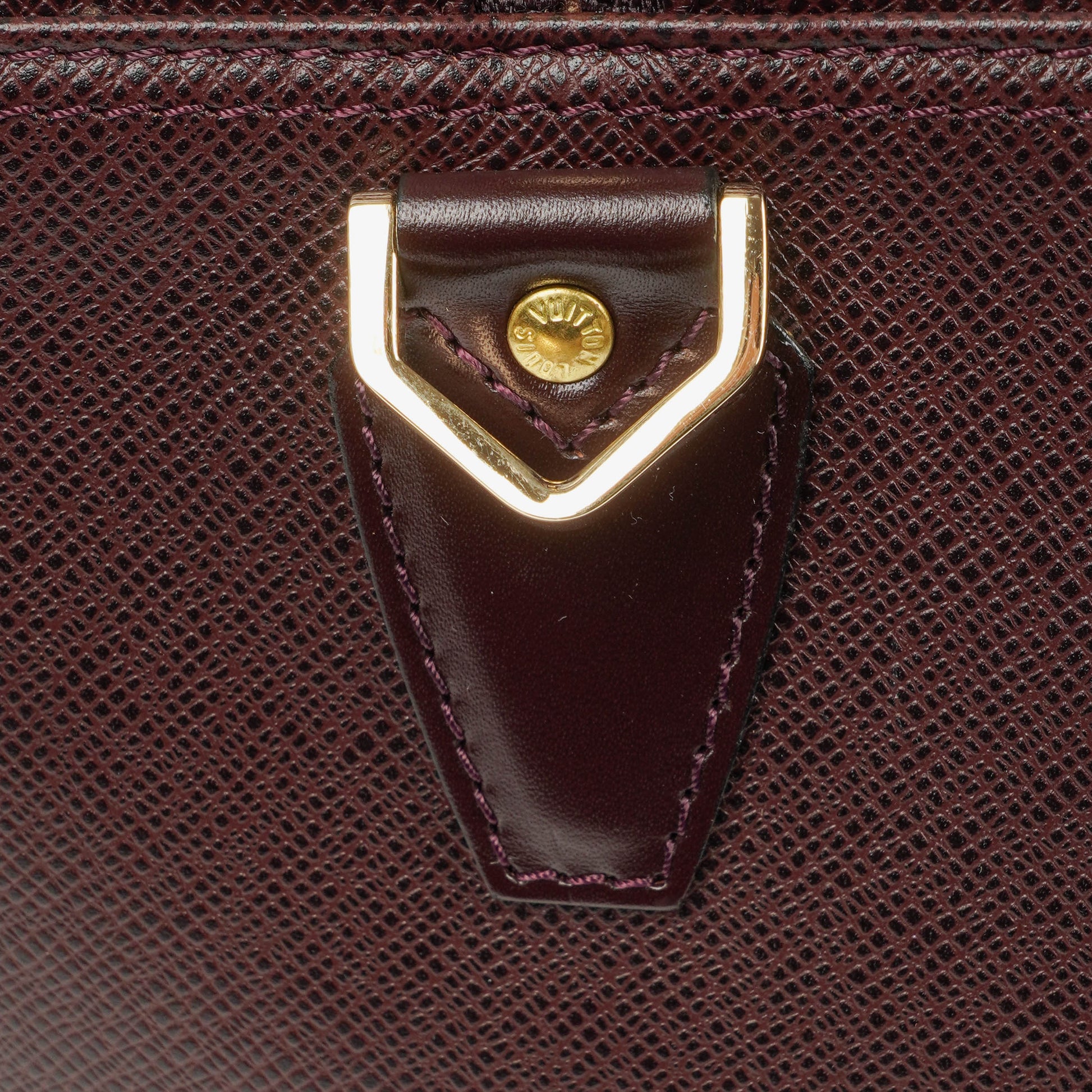 Louis Vuitton Kendall Burgundy Taiga Leder-Tasche