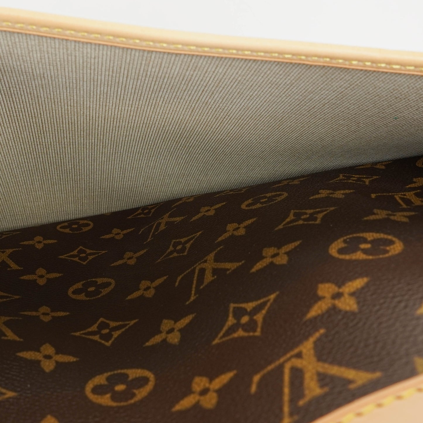 Louis Vuitton Alize 45 Reisetasche aus beschichtetem Monogram Canvas