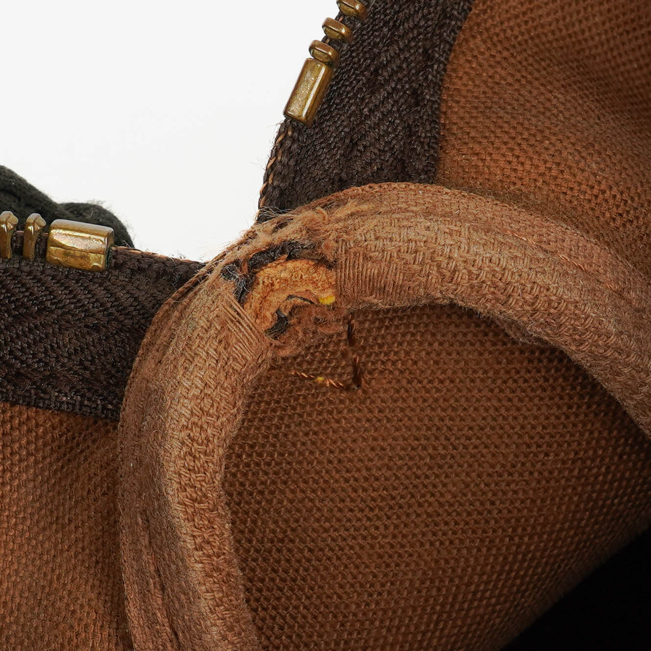 Louis Vuitton Speedy 25 Tasche aus Monogram Canvas