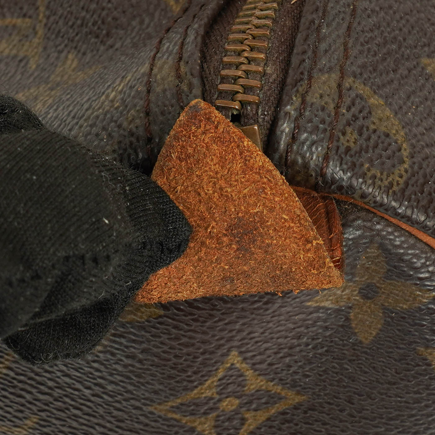 Louis Vuitton Speedy 25 Tasche aus Monogram Canvas