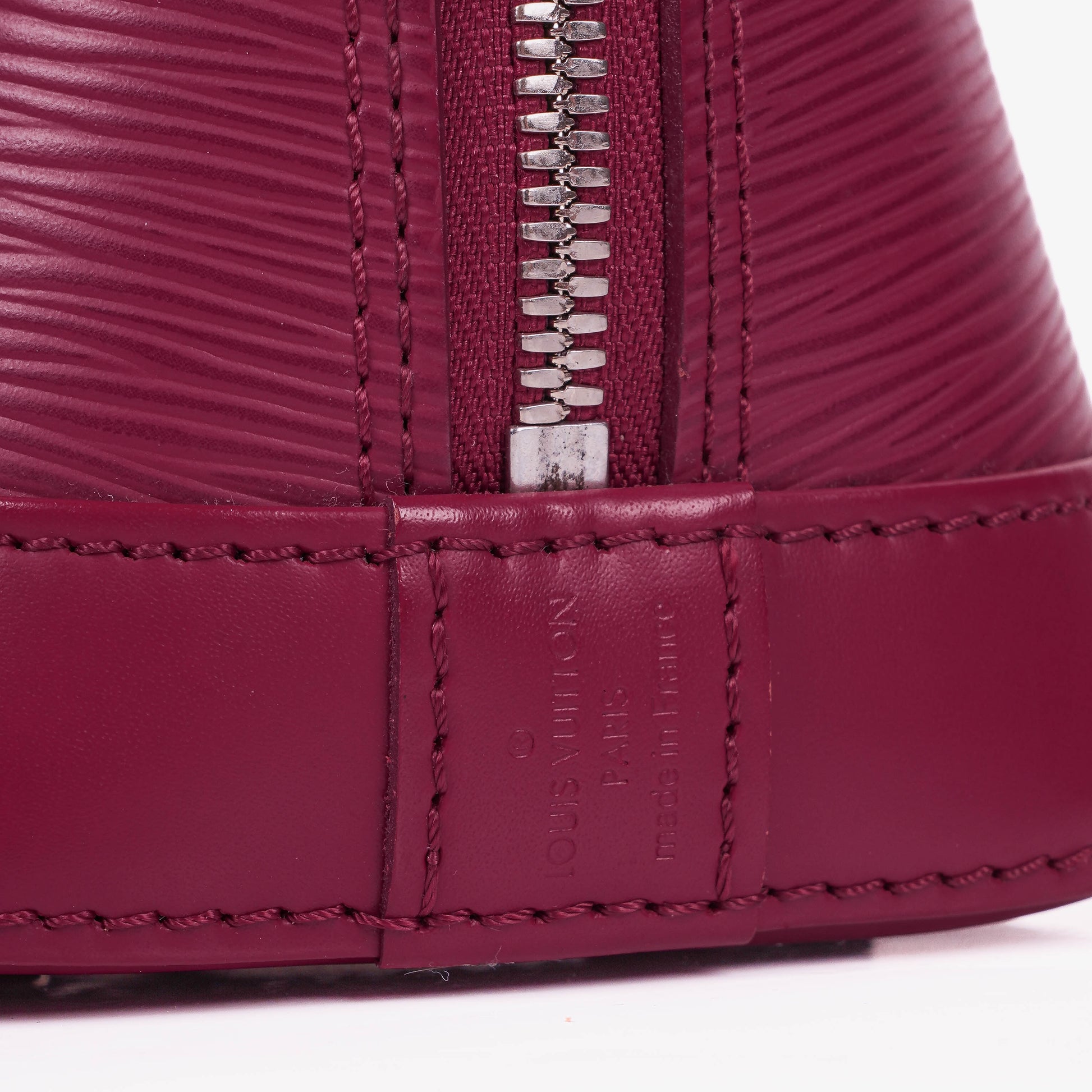 Louis Vuitton Alma BB EPI Fuchsia Leder-Handtasche