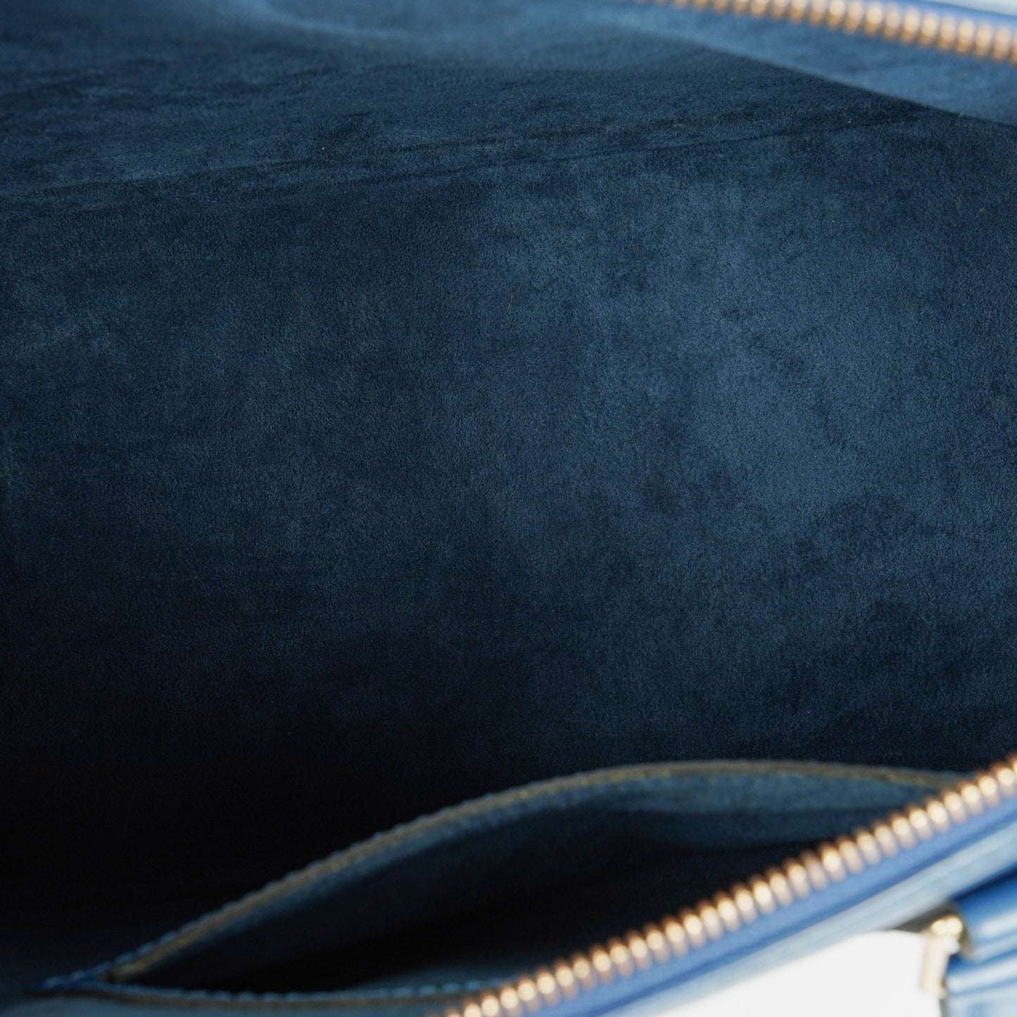 Louis Vuitton Alma PM Handtasche aus blauem Epi Leder