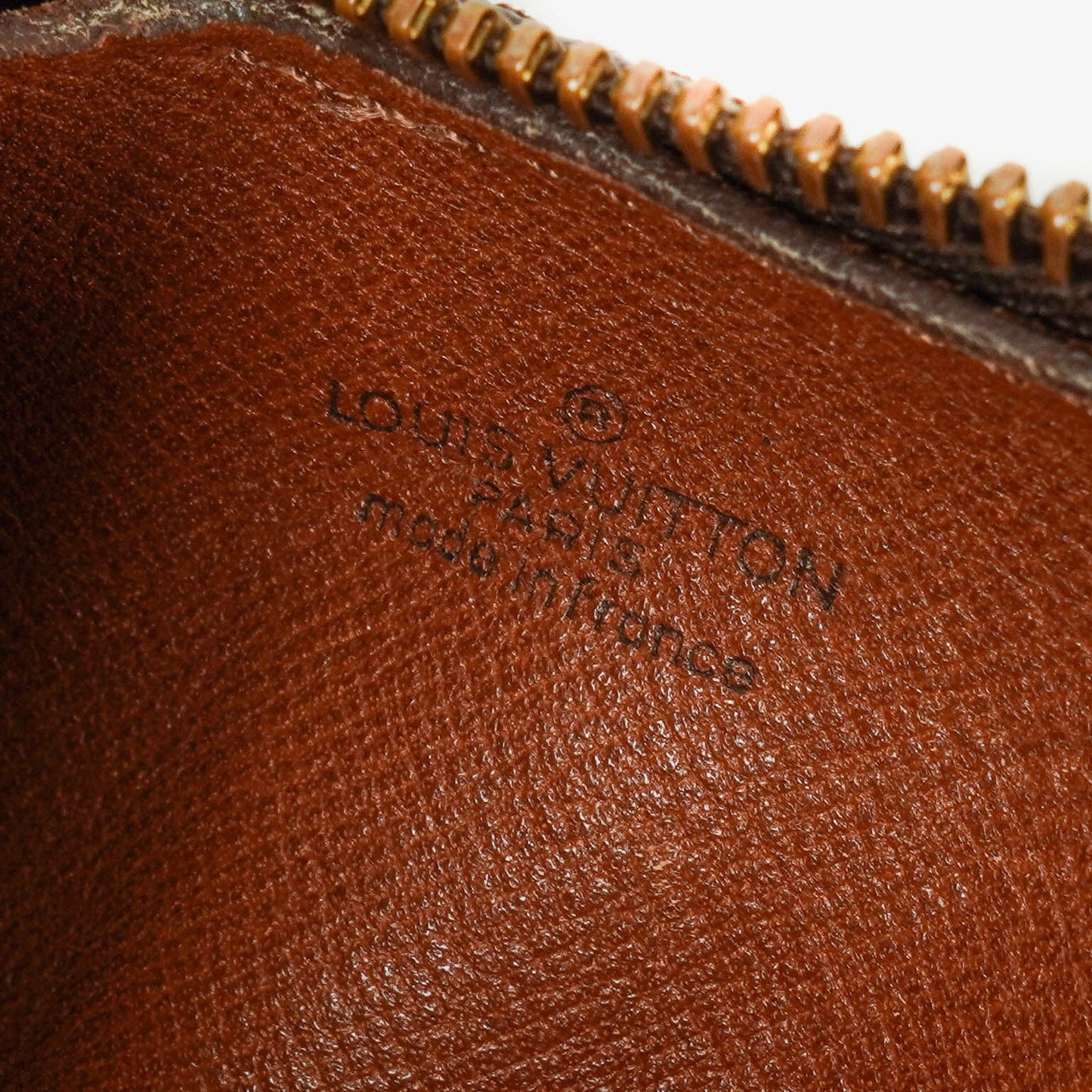 Louis Vuitton Papillon 25 Vintage Handtasche aus Monogram Canvas