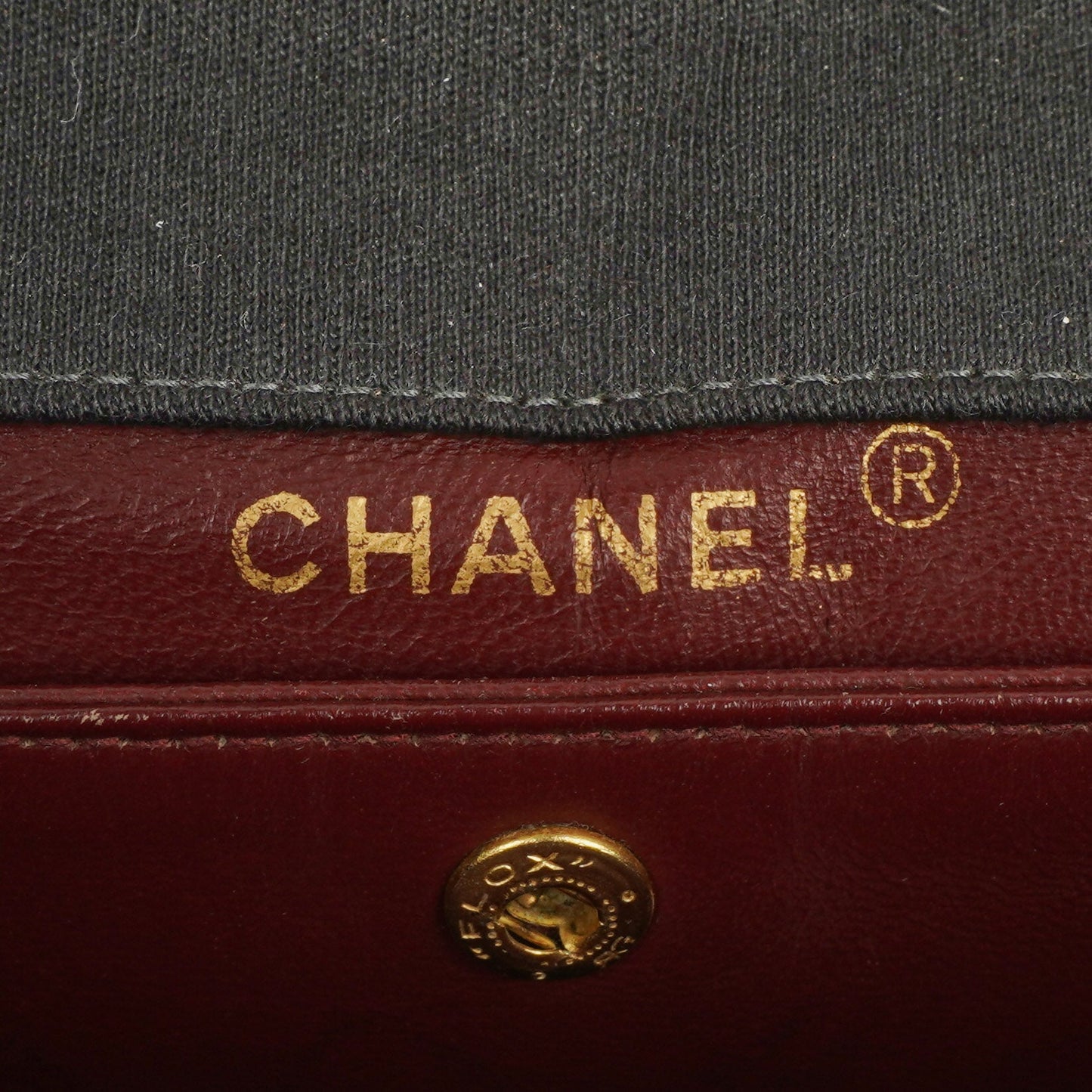 Chanel Medium Classic Vintage Single Flap Tasche aus gestepptem Lammleder und Jersey mit 24K vergoldeter Hardware