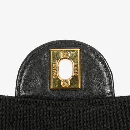 Chanel Medium Classic Vintage Single Flap Tasche aus gestepptem Lammleder und Jersey mit 24K vergoldeter Hardware