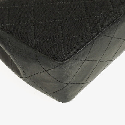 Chanel Medium Classic Vintage Single Flap Tasche aus gestepptem Lammleder und Jersey mit 24K vergoldeter Hardware