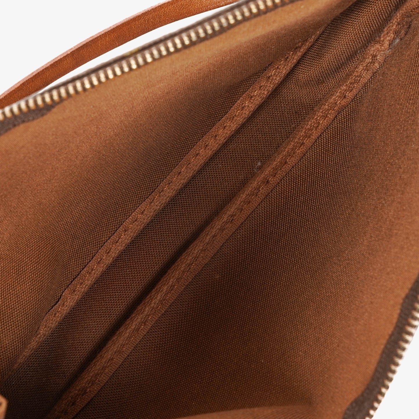 Louis Vuitton Pochette Accessoires Monogram Canvas Clutch