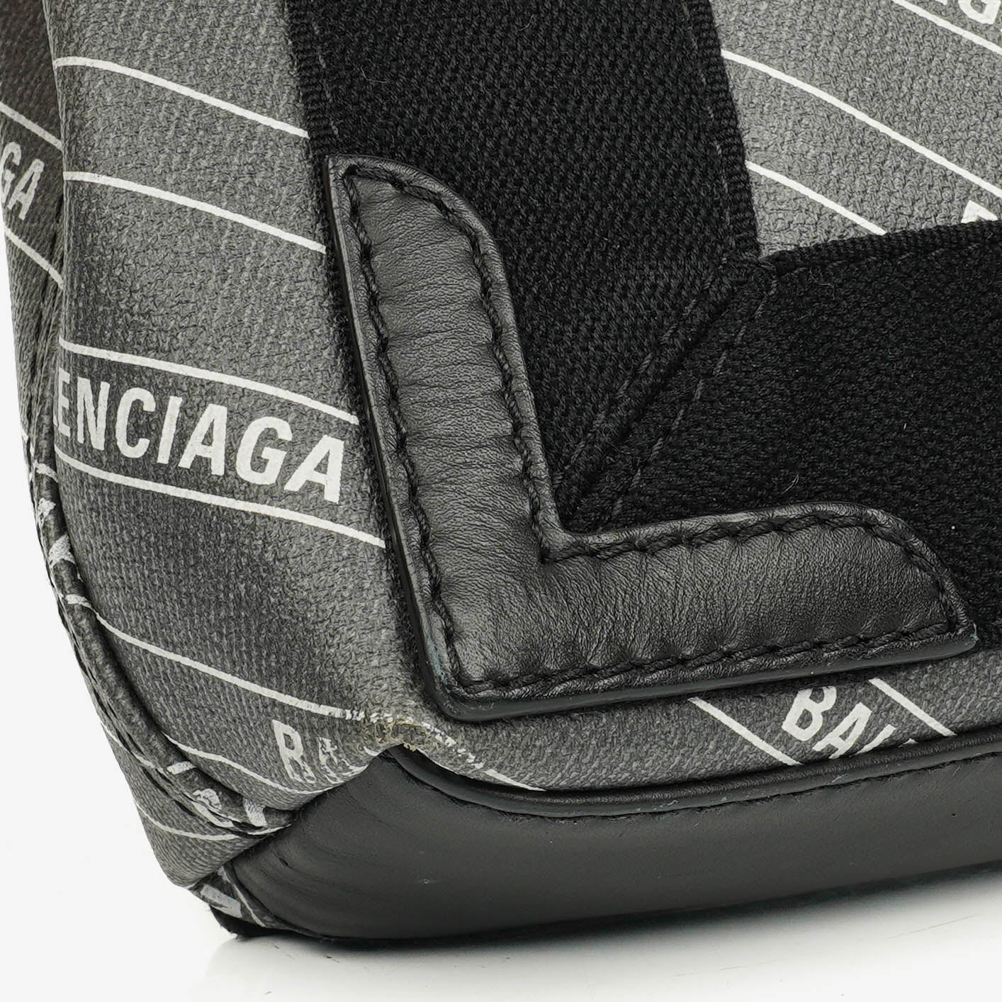 Balenciaga Cabas XS aus Navy Canvas und Kalbsleder mit Logo-Print