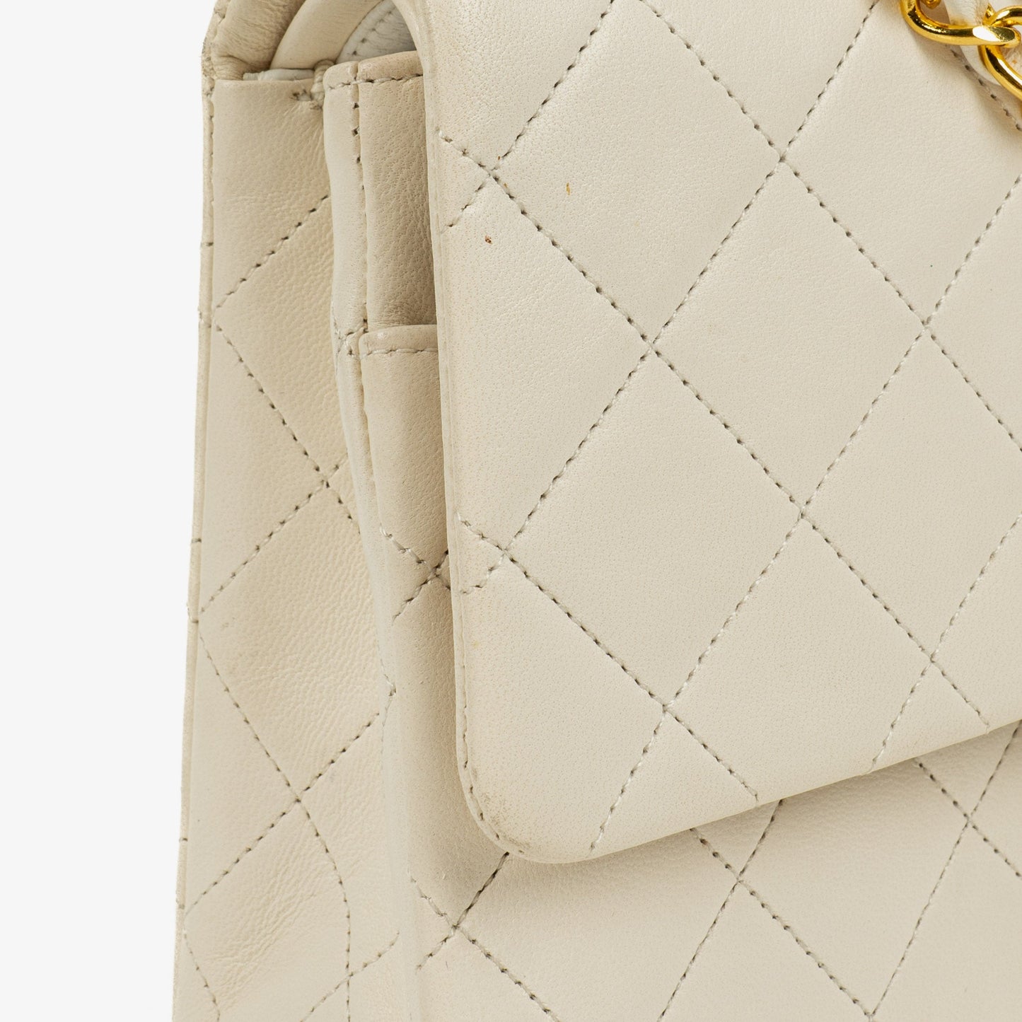 Chanel Medium Classic Vintage Double Flap Tasche aus weißem gestepptem Lammleder mit 24K-vergoldeter Hardware