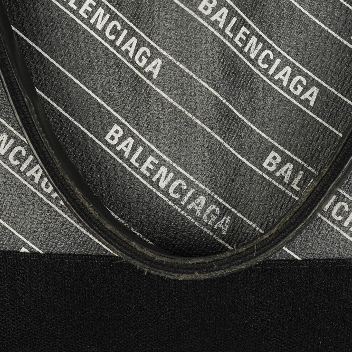 Balenciaga Cabas XS aus Navy Canvas und Kalbsleder mit Logo-Print