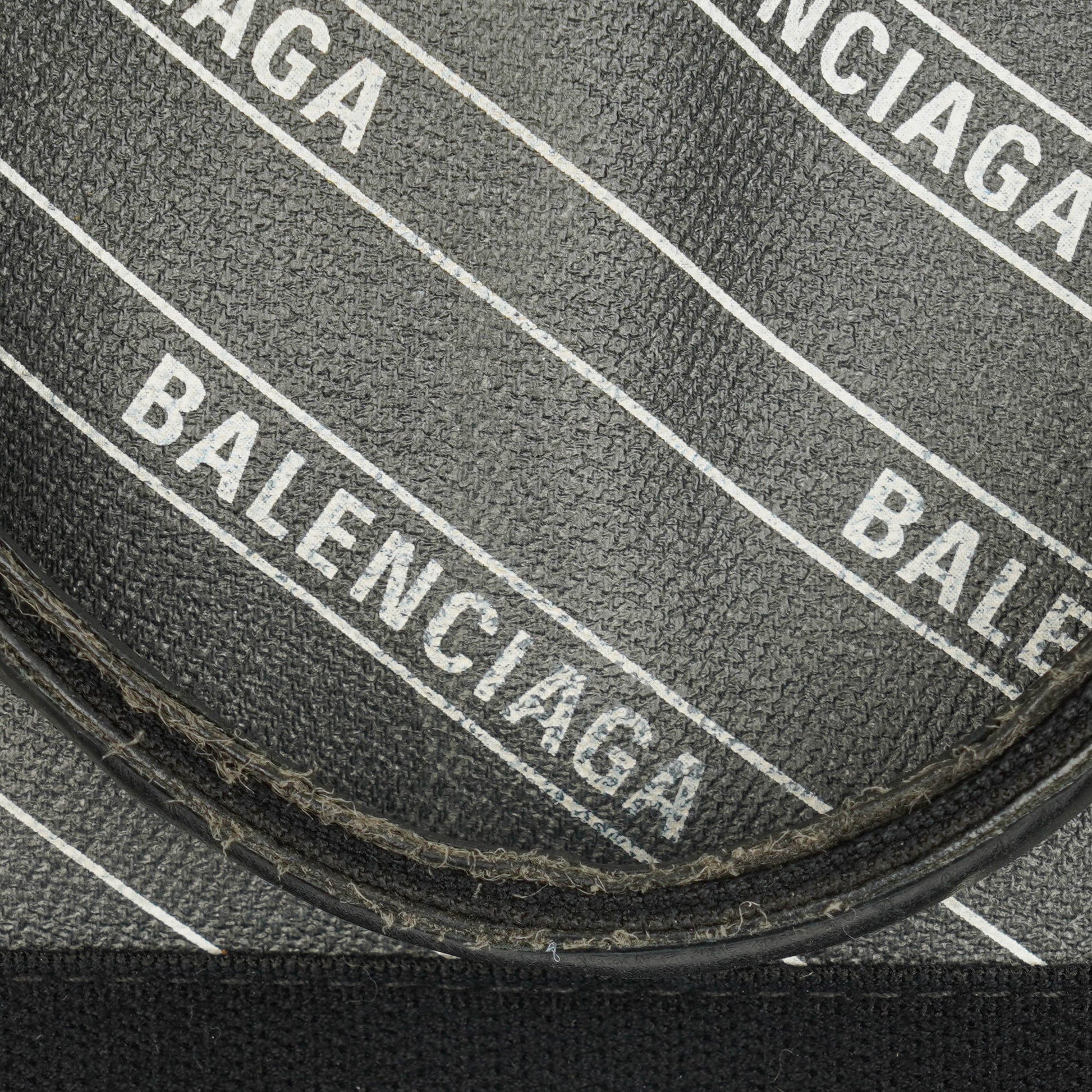 Balenciaga Cabas XS aus Navy Canvas und Kalbsleder mit Logo-Print