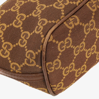 Gucci Mini Baguette Pochette Boat Tasche mit GG Monogram