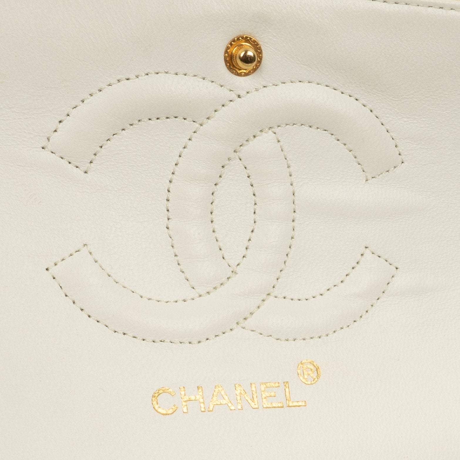 Chanel Medium Classic Vintage Double Flap Tasche aus weißem gestepptem Lammleder mit 24K-vergoldeter Hardware