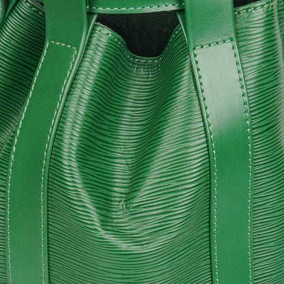 Louis Vuitton Randonnee PM Rucksack aus grünem Epi-Leder