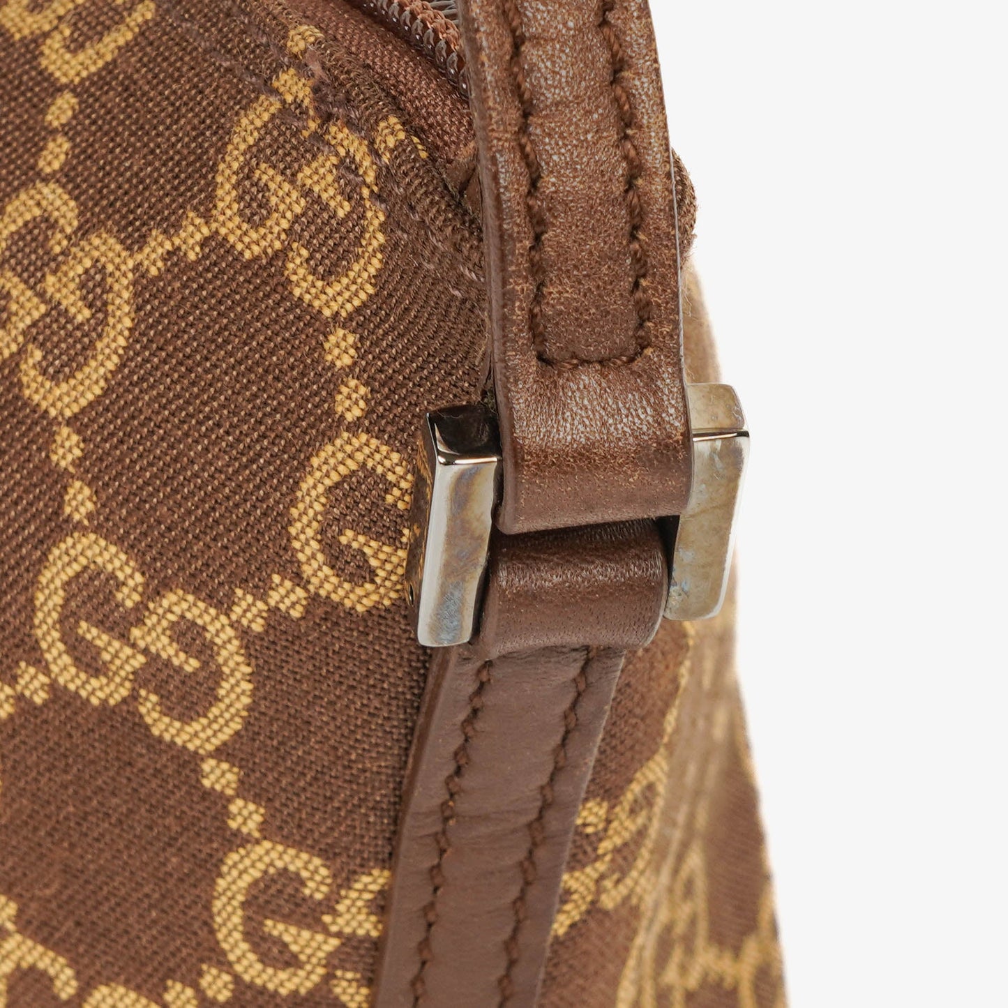 Gucci Mini Baguette Pochette Boat Tasche mit GG Monogram
