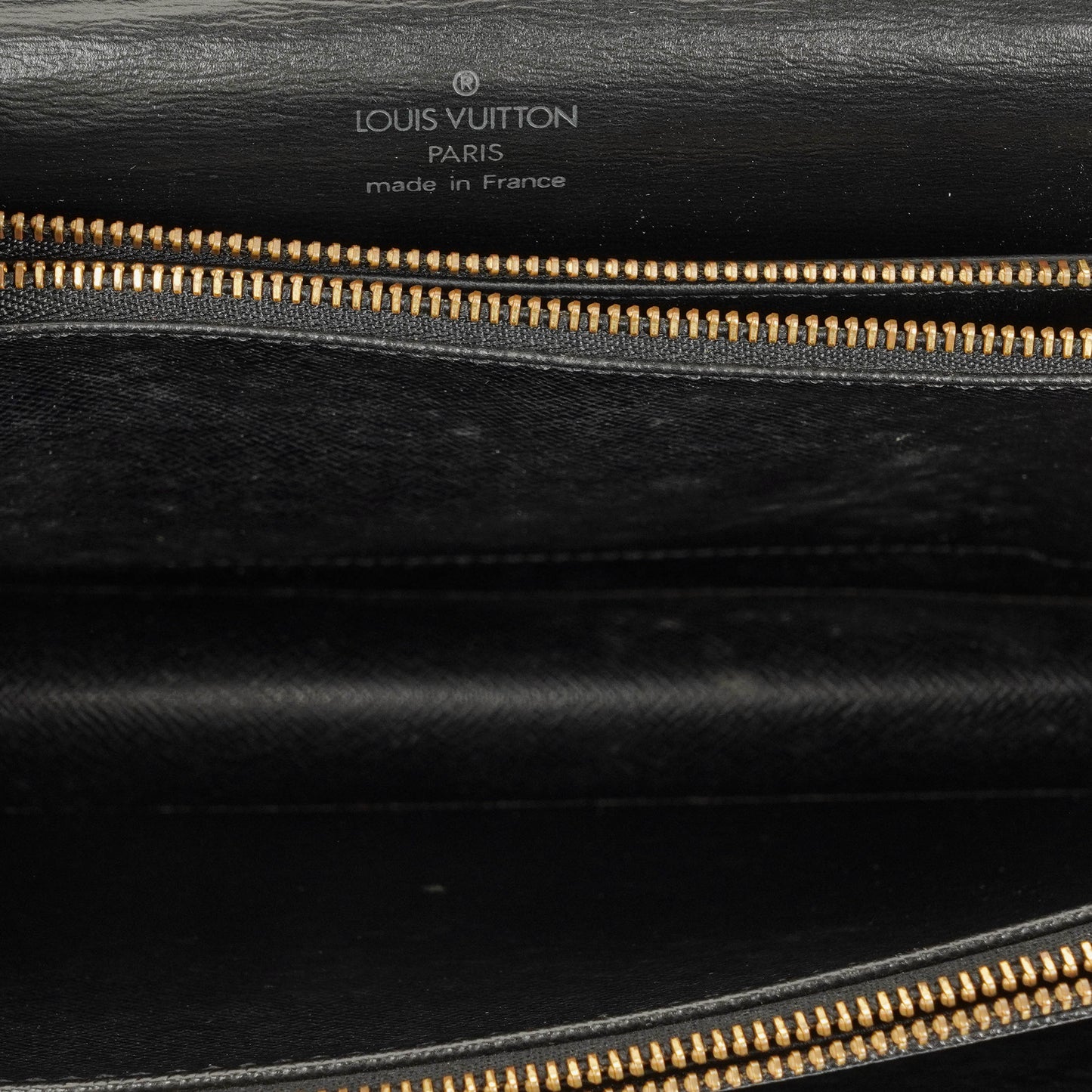 Louis Vuitton Concorde Tasche aus schwarzem Epi Leder