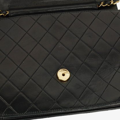Chanel Classic Single Flap Bag aus schwarzem gestepptem Lammleder mit 24K vergoldeter Hardware