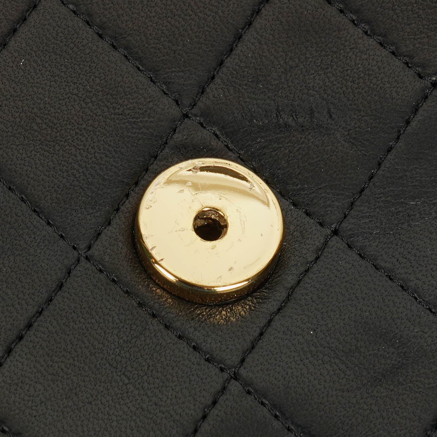 Chanel Classic Single Flap Bag aus schwarzem gestepptem Lammleder mit 24K vergoldeter Hardware