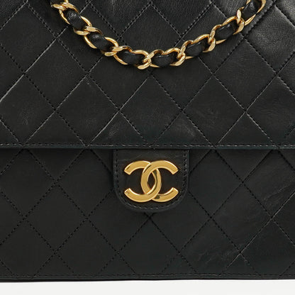 Chanel Classic Single Flap Bag aus schwarzem gestepptem Lammleder mit 24K vergoldeter Hardware