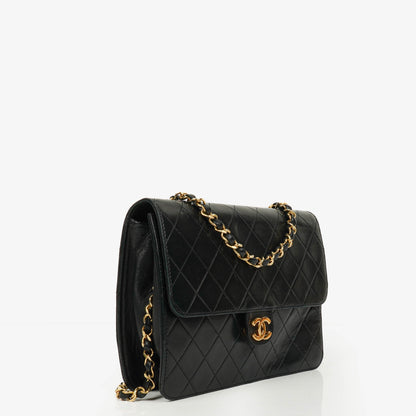 Chanel Classic Single Flap Bag aus schwarzem gestepptem Lammleder mit 24K vergoldeter Hardware